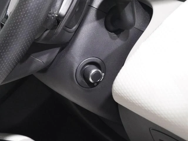 Land Rover RANGE ROVER 9