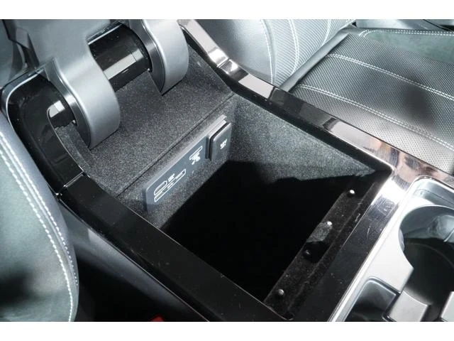 Land Rover RANGE ROVER 25