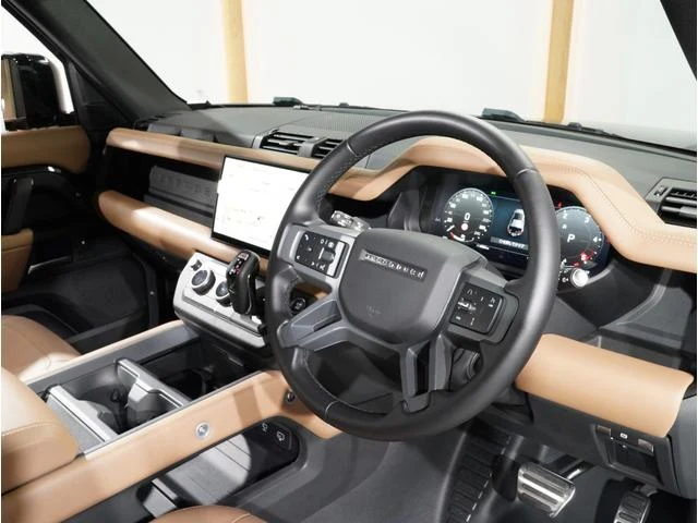 Land Rover DEFENDER 13