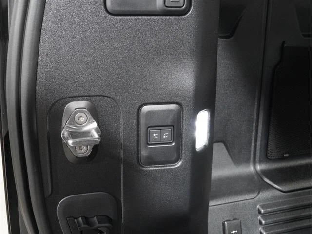 Land Rover DEFENDER 42