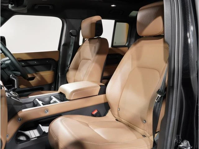 Land Rover DEFENDER 20