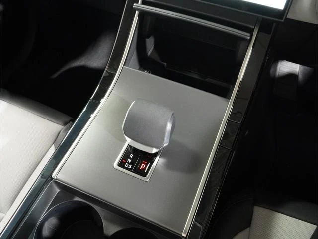 Land Rover RANGE ROVER 22
