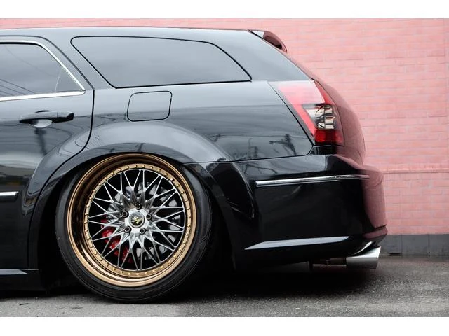 Dodge MAGNUM 26