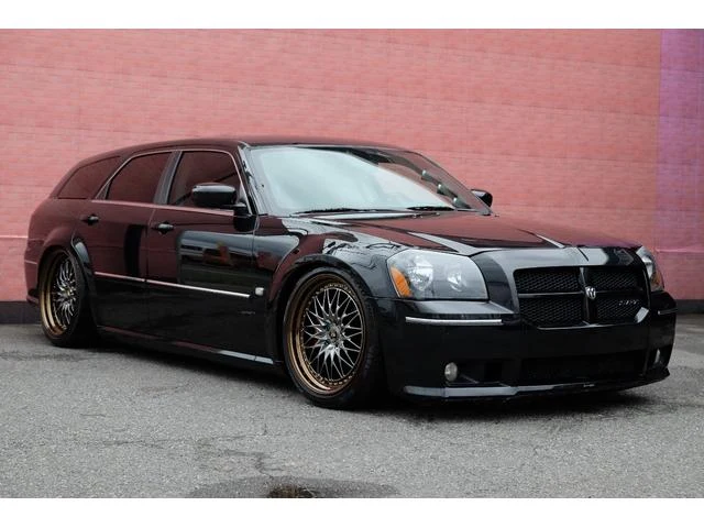 Dodge MAGNUM 3