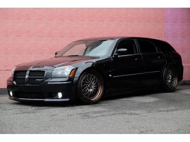 Dodge MAGNUM