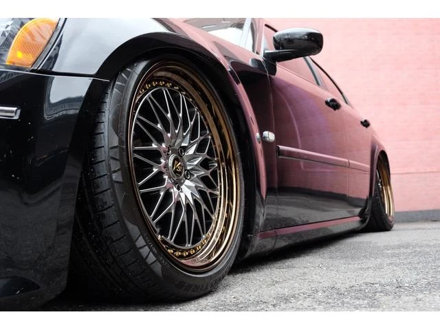 Dodge MAGNUM 9
