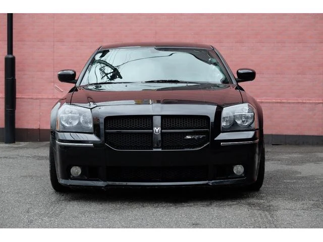 Dodge MAGNUM 5