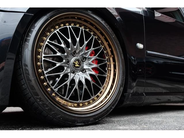 Dodge MAGNUM 16
