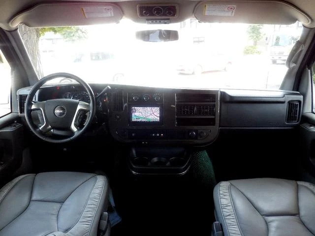 GMC SAVANA 11