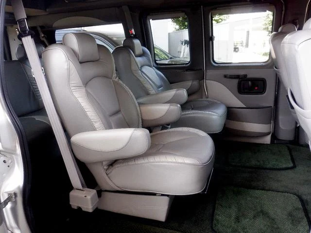 GMC SAVANA 14