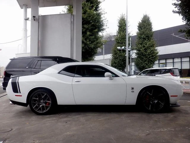 Dodge CHARENGER 6