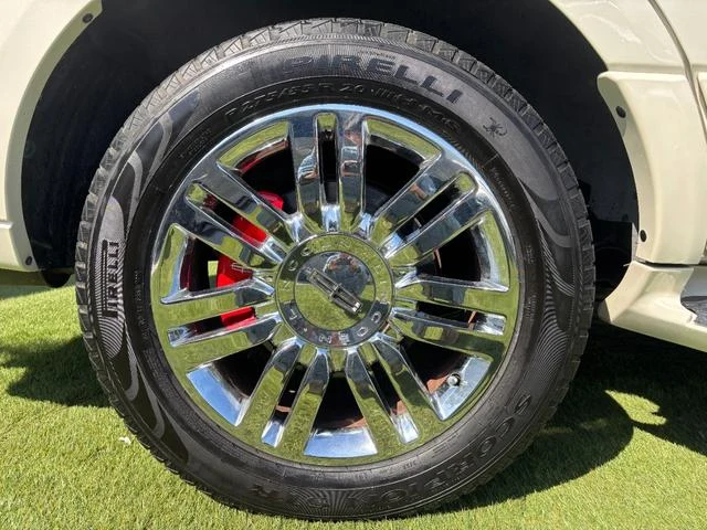 Lincoln NAVIGATOR 39