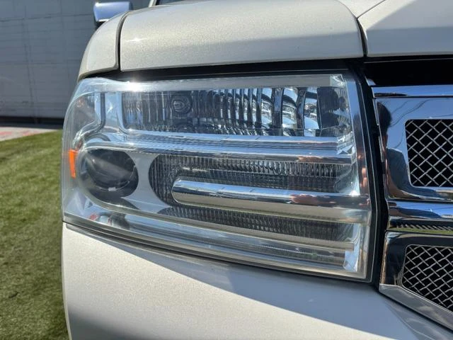 Lincoln NAVIGATOR 41