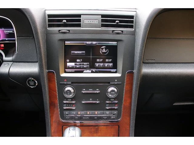 Lincoln NAVIGATOR 23