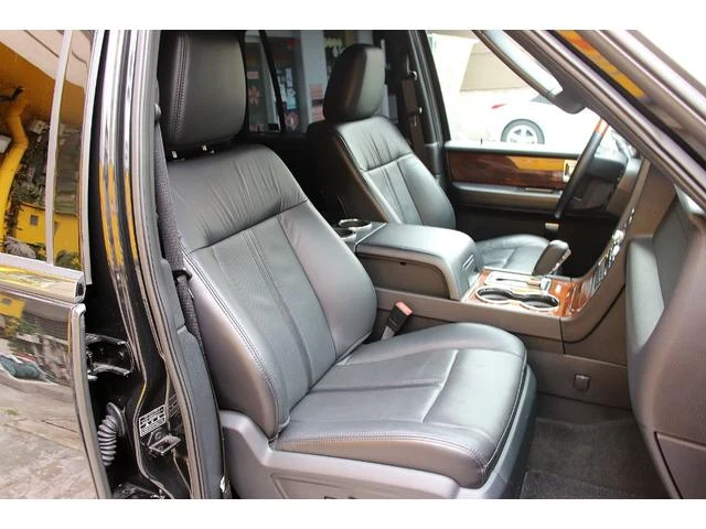 Lincoln NAVIGATOR 46