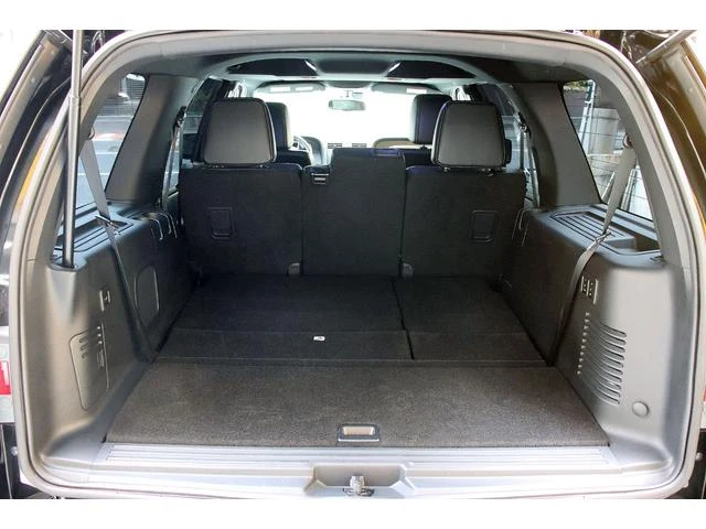 Lincoln NAVIGATOR 10