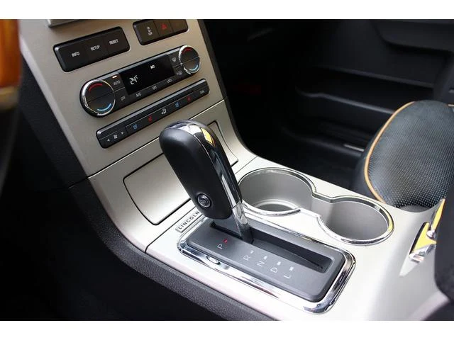 Lincoln MKX 29