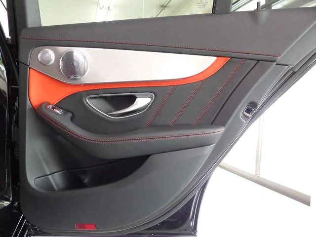 MERCEDES AMG C-CLASS 41