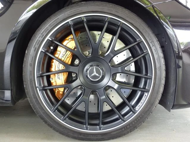 MERCEDES AMG C-CLASS 23