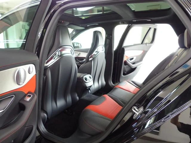 MERCEDES AMG C-CLASS 30