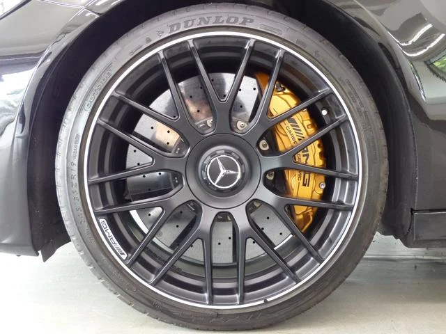 MERCEDES AMG C-CLASS 26