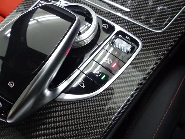 MERCEDES AMG C-CLASS 57