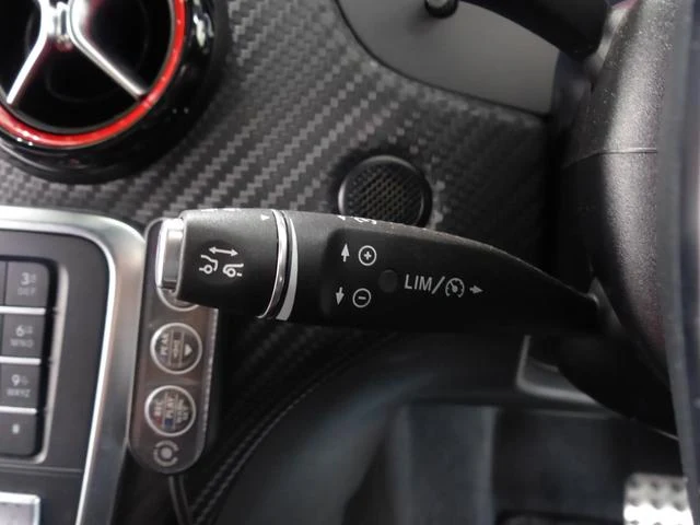MERCEDES AMG A-CLASS 52