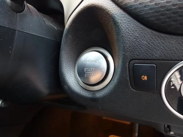 MERCEDES BENZ A-CLASS 28