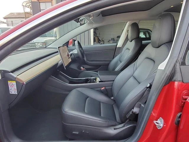 Tesla MODEL 3 25