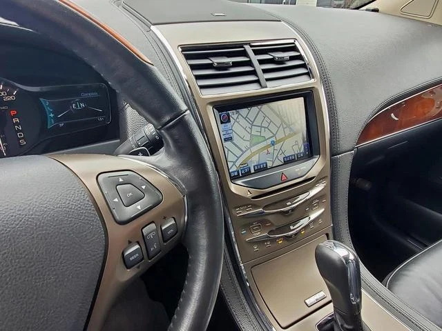 Lincoln MKX 38