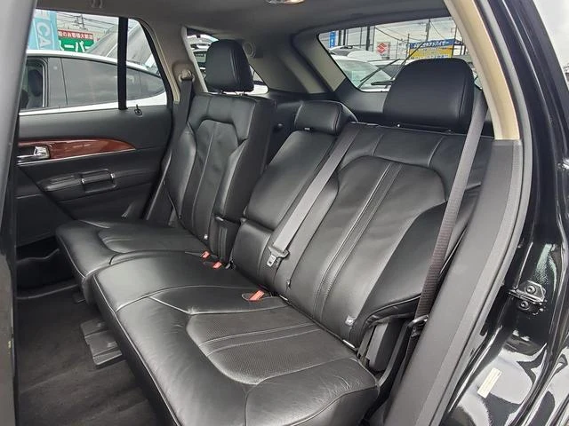 Lincoln MKX 35