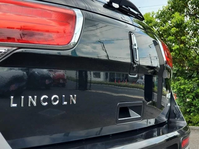 Lincoln MKX 22