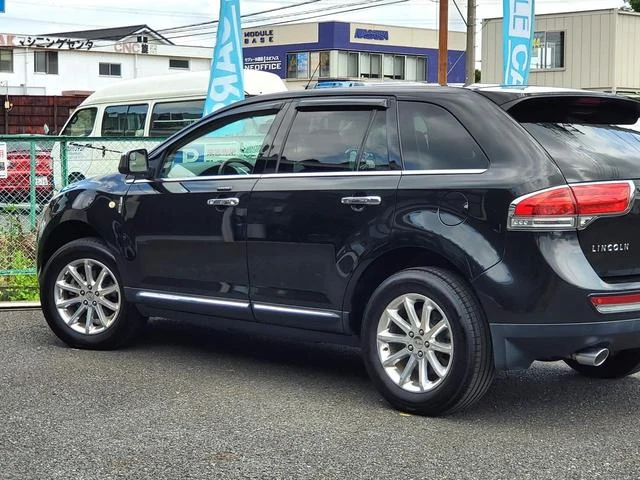 Lincoln MKX 19