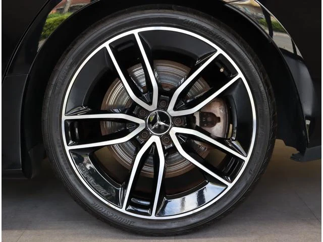 MERCEDES AMG CLS-CLASS 40