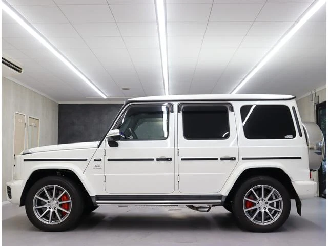 MERCEDES AMG G-CLASS 33