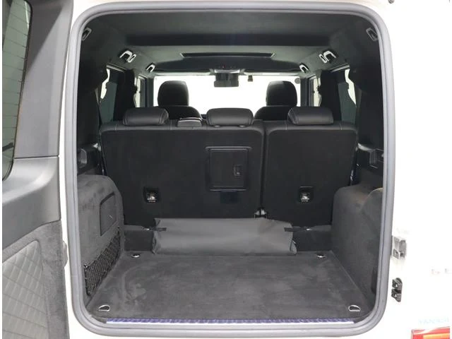 MERCEDES AMG G-CLASS 8