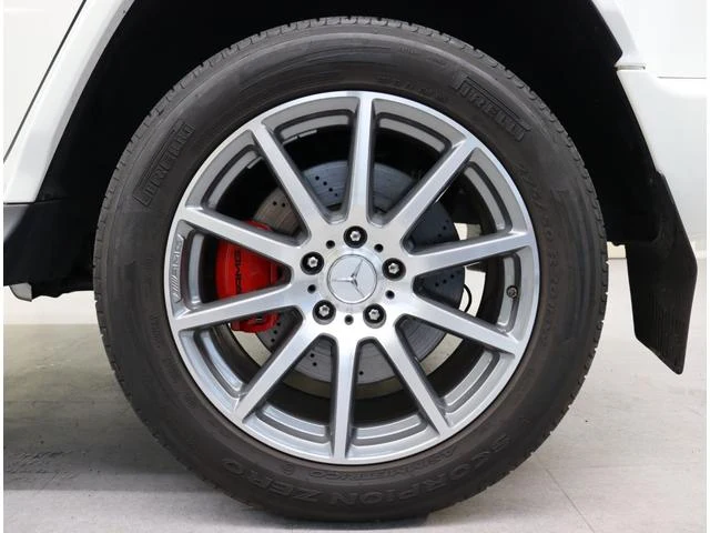 MERCEDES AMG G-CLASS 40