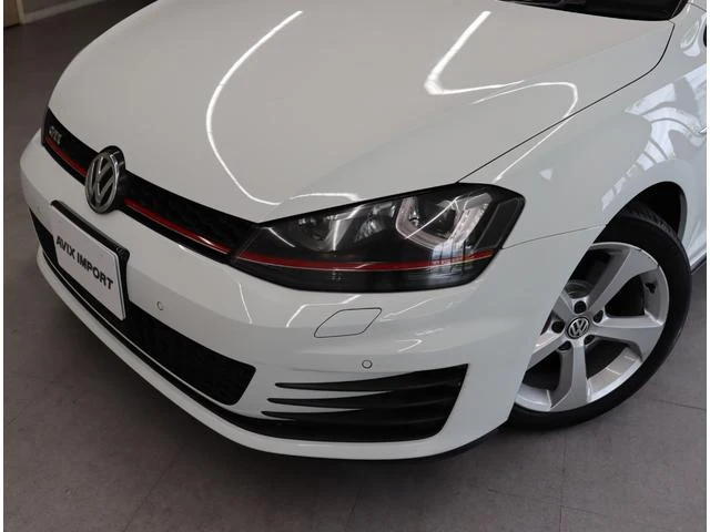 Volkswagen GOLF 19