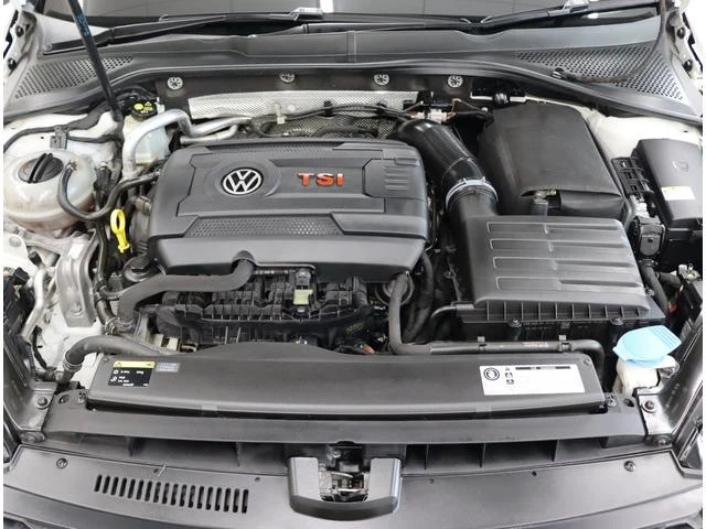 Volkswagen GOLF 20
