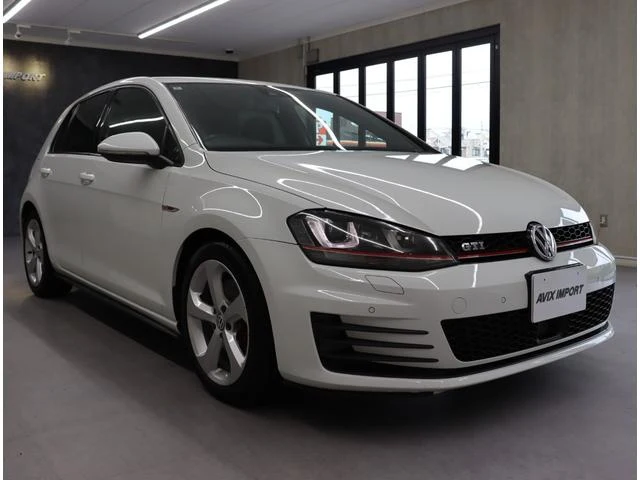 Volkswagen GOLF 33