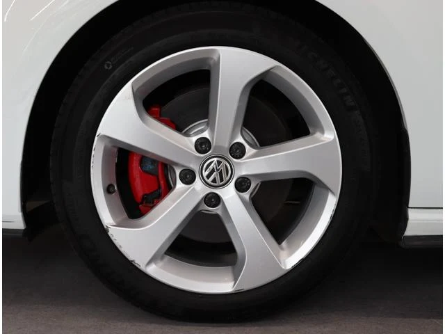 Volkswagen GOLF 40