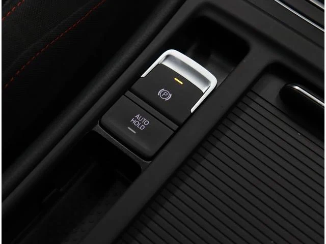 Volkswagen GOLF 43