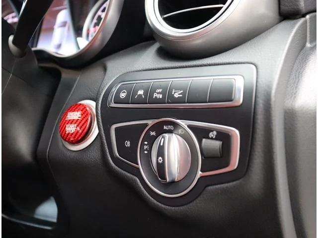 MERCEDES AMG C-CLASS 9