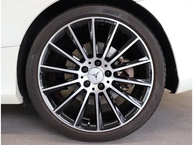 MERCEDES AMG C-CLASS 37