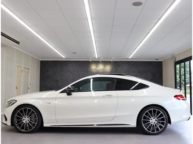 MERCEDES AMG C-CLASS 31