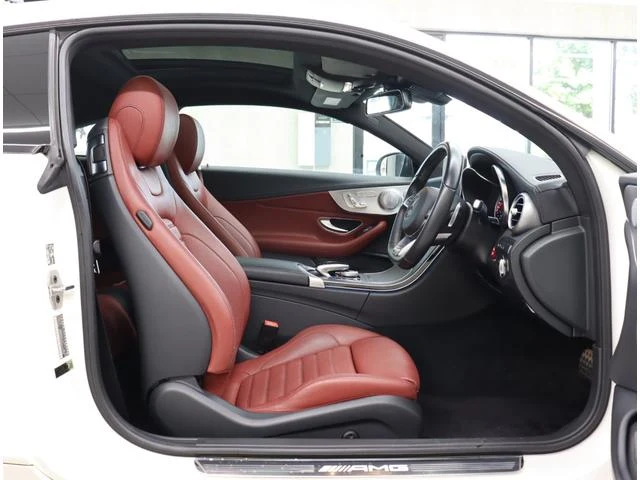 MERCEDES AMG C-CLASS 45