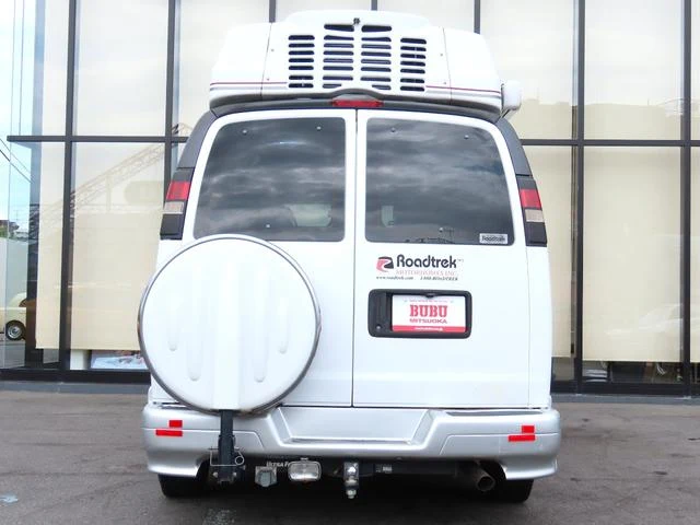 Chevrolet EXPRESS 8