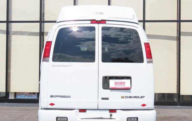 Chevrolet EXPRESS 7