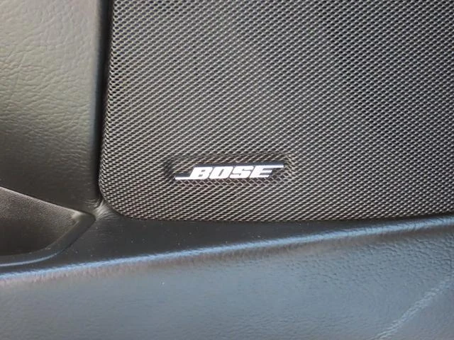 Chevrolet CORVETTE 32