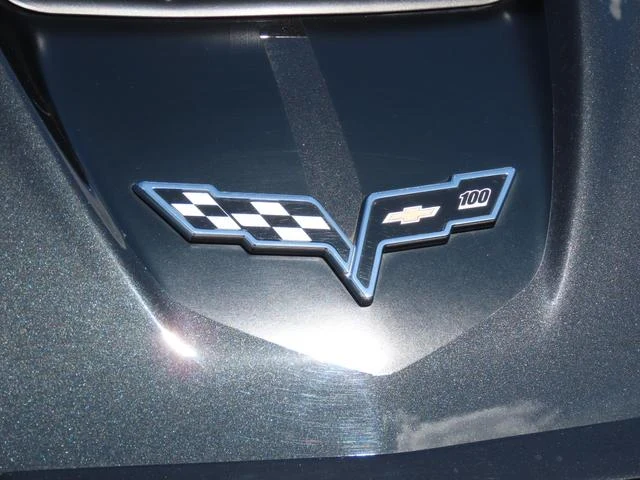 Chevrolet CORVETTE 36